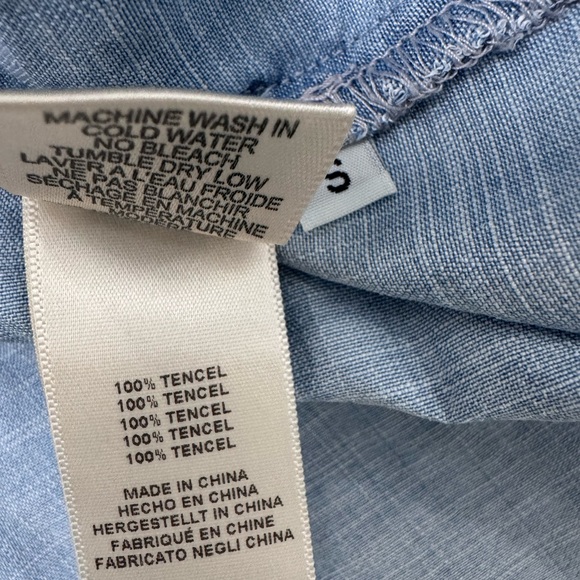 ANTHROPOLOGIE Cloth & Stone Split Back Blouse Women's S Chambray Button Down - Picture 6 of 6